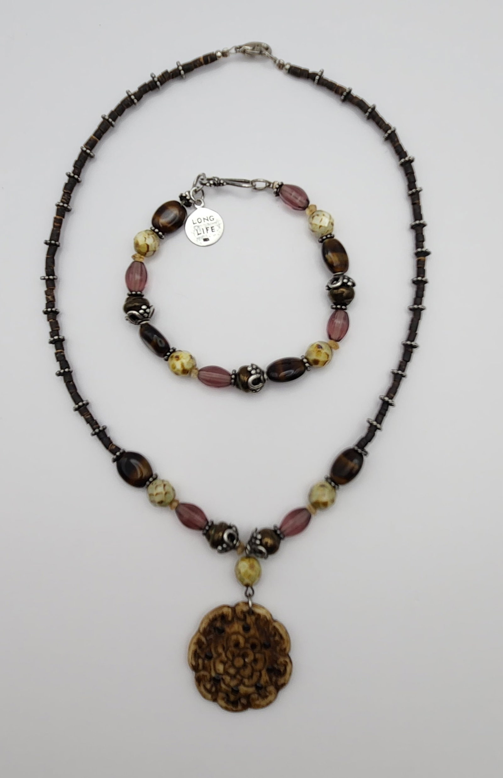 Beaded Jewelry Set (1 of 8)