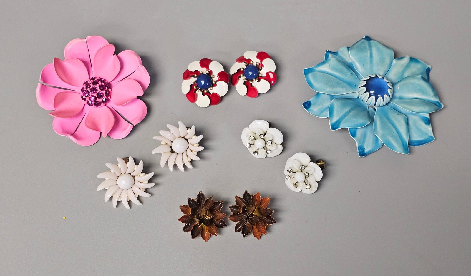 Collection of Vintage Enamel Flower Jewelry (1 of 10)