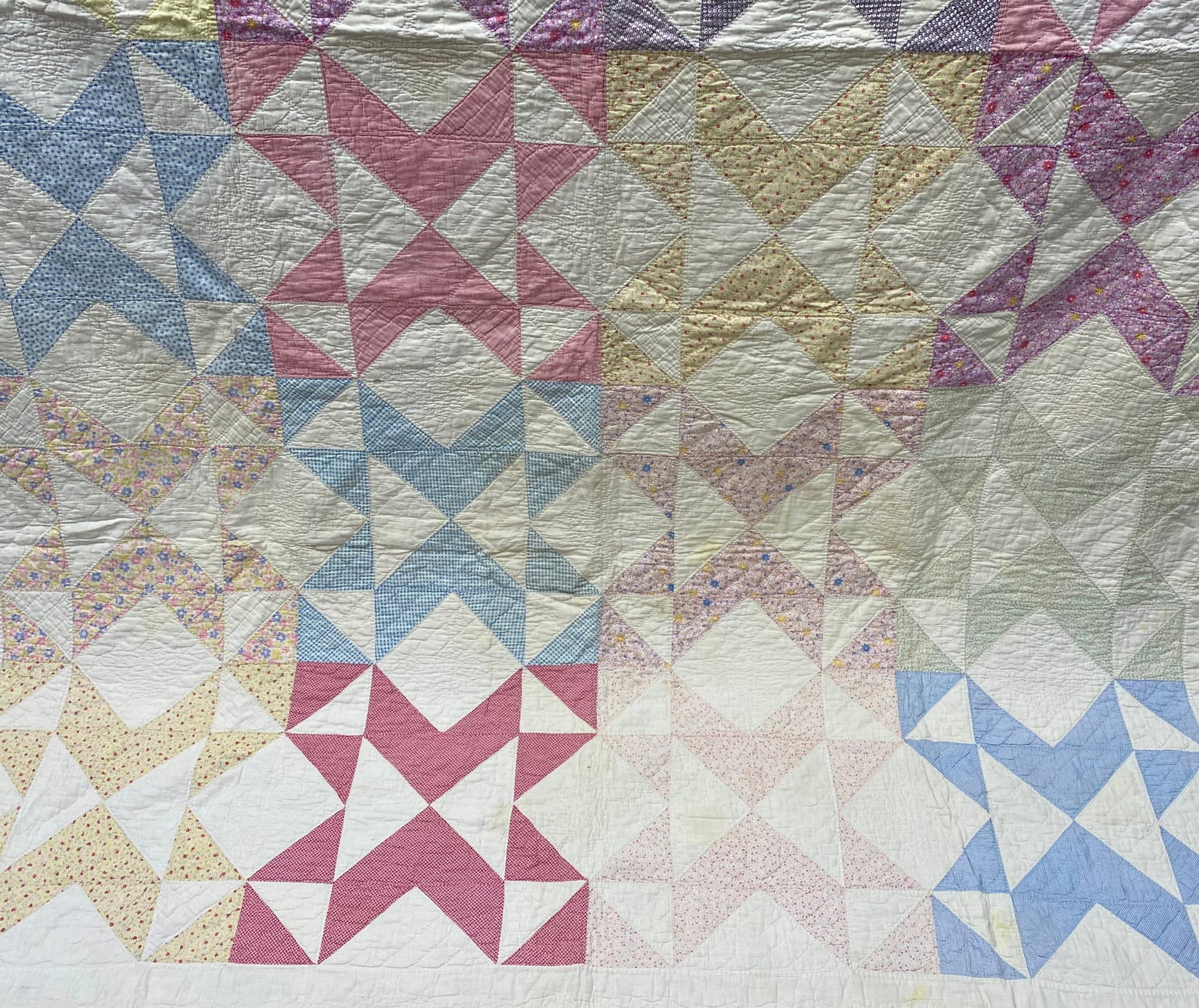 Mid-Century Variable Star Patchwork Quilt - 2