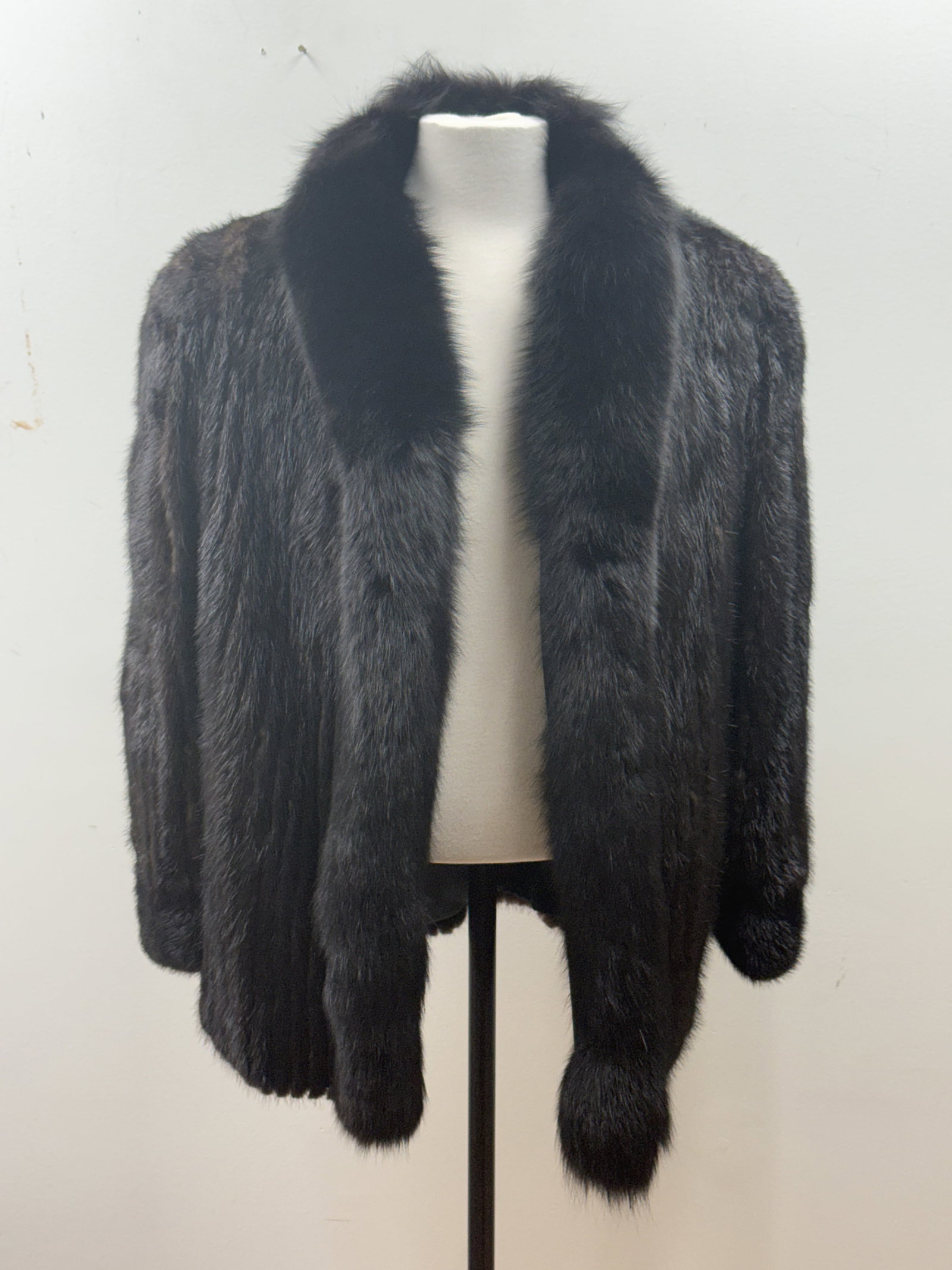 Hudson's Mink and Fox Fur Coat (1 of 13)