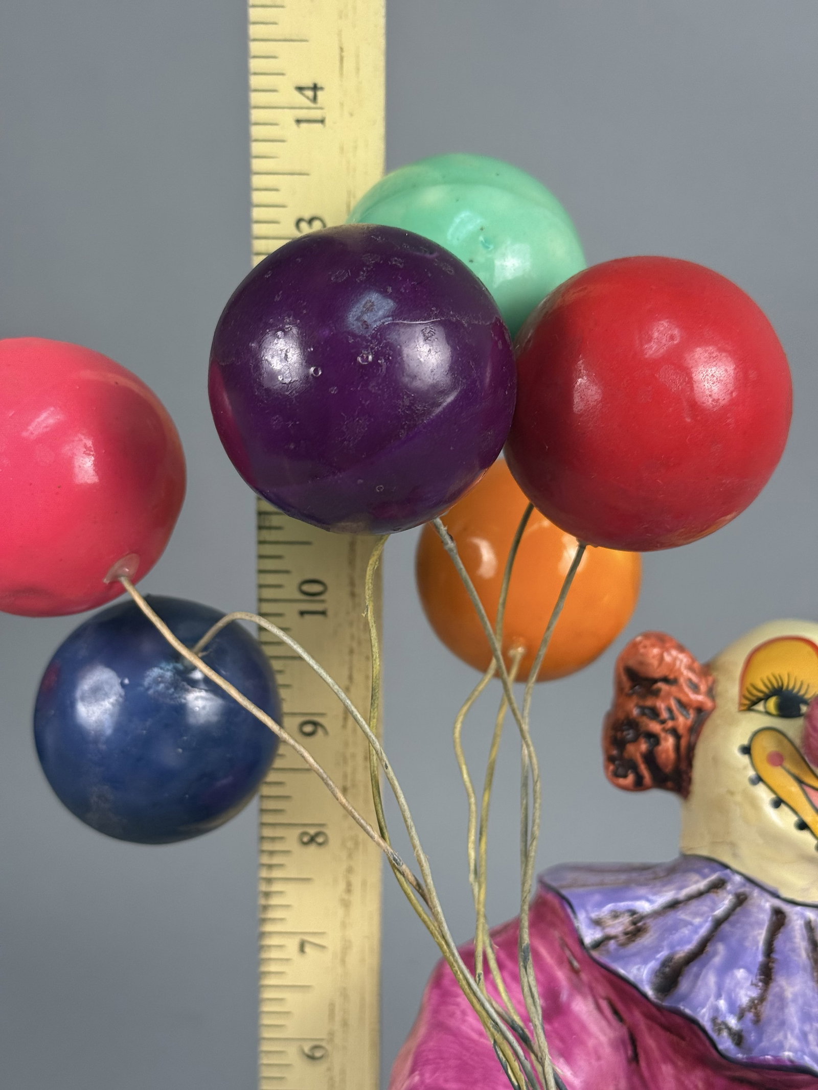 Large Ceramic Clown with Balloons - 4