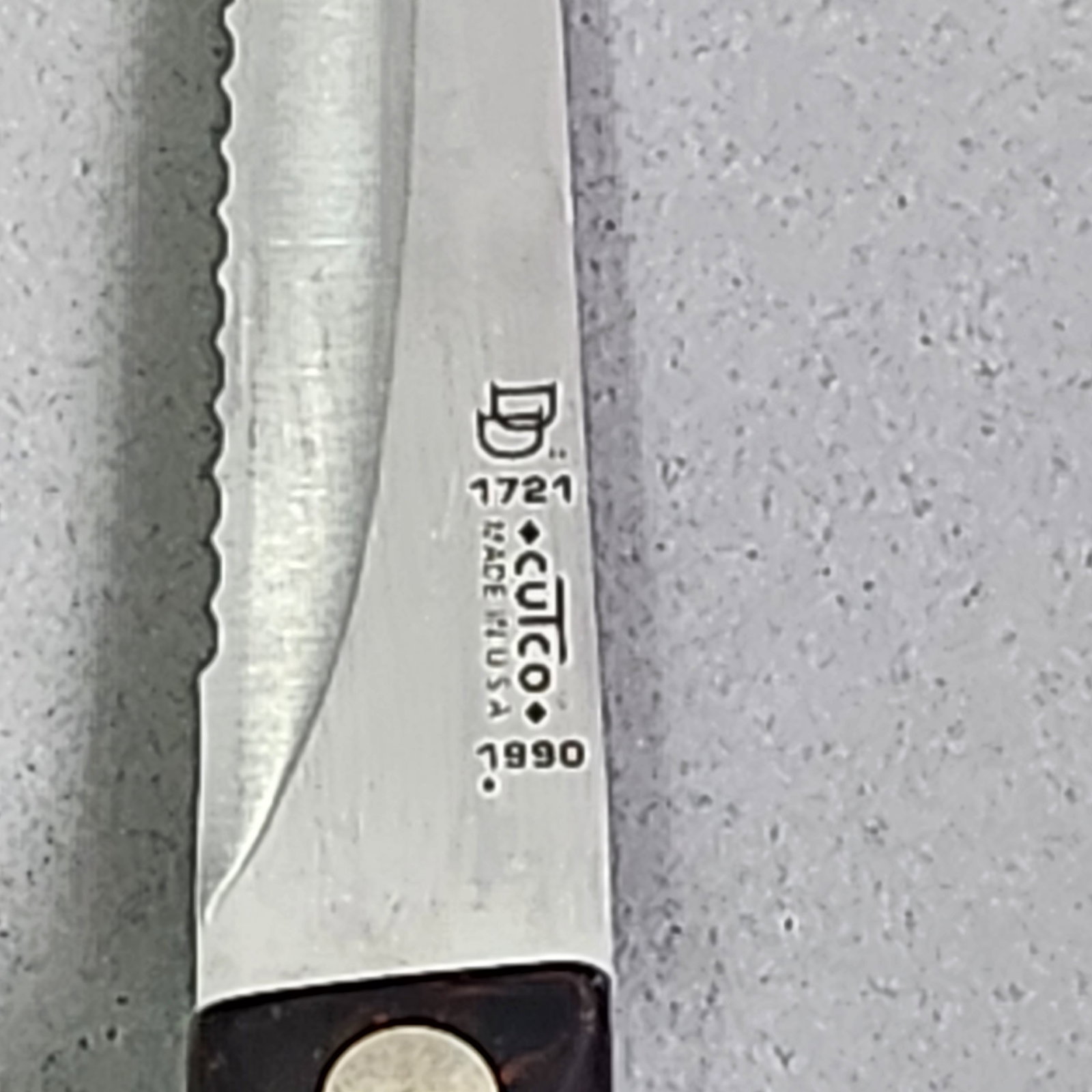 Cutco Cutlery Set - 11