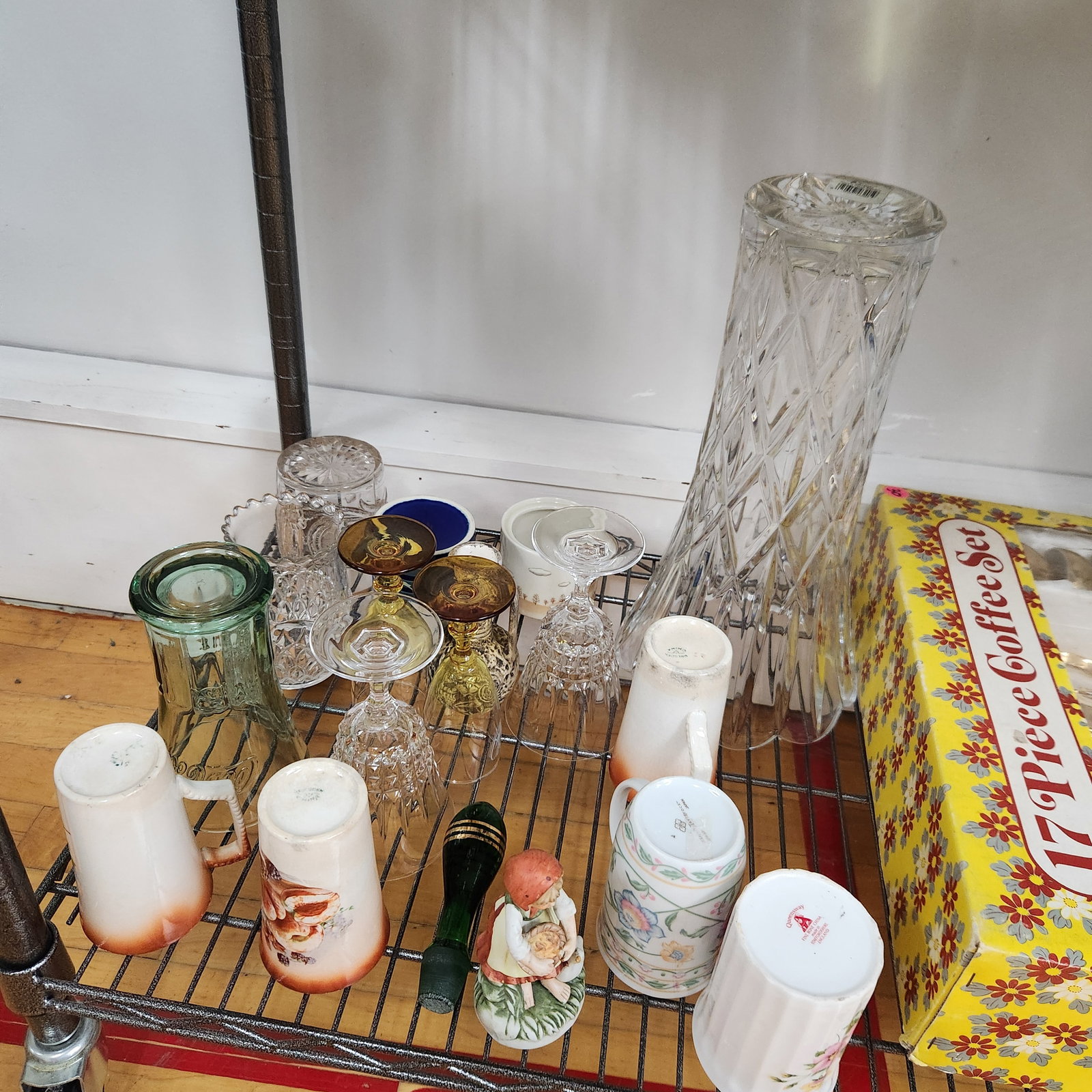 Assorted Decorative Housewares #4 - 8