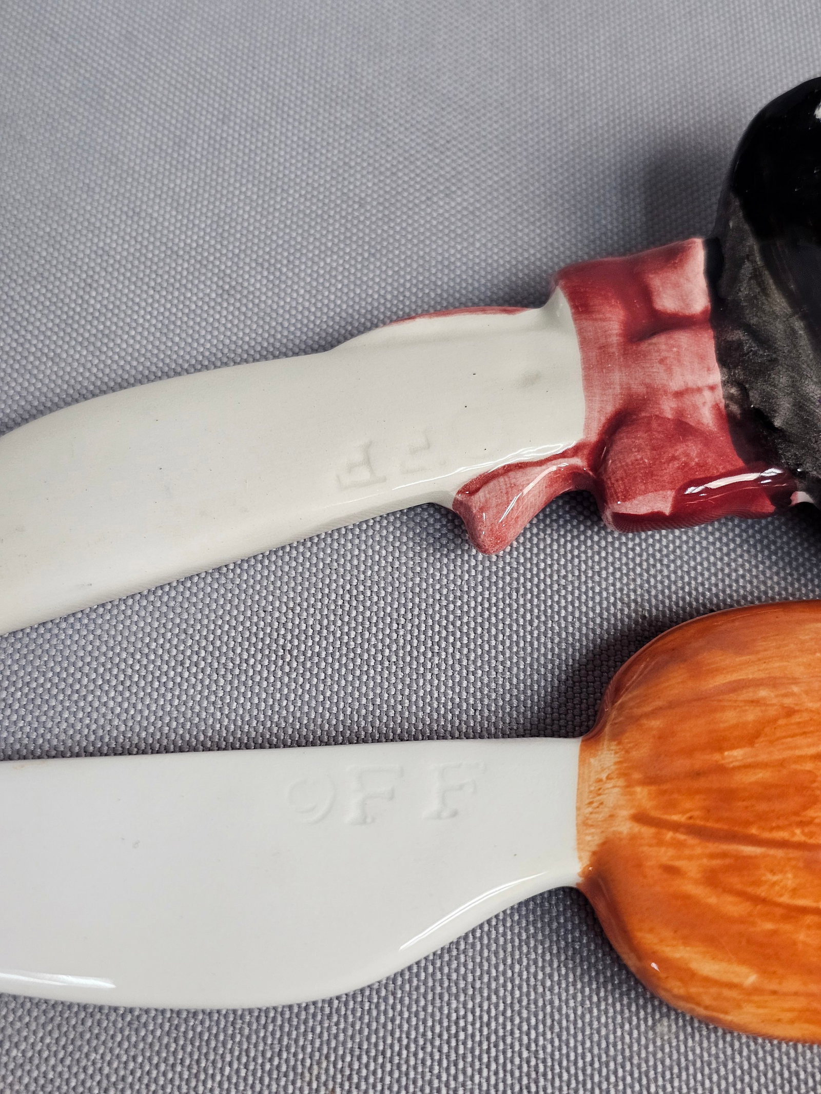 Fitz and Floyd Halloween Serving Set - 11