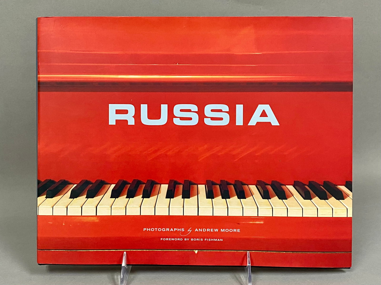 Moore. Russia: Beyond Utopia. 2005. (DJ) (1 of 8)