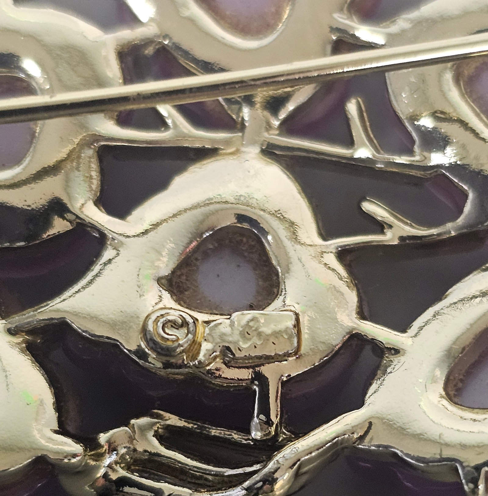 Coro Lavender Moonglow Leaf Brooch - 7