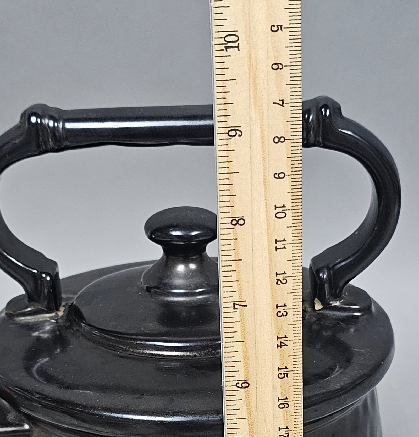 McCoy Hammered Ceramic Cookie Kettle - 2