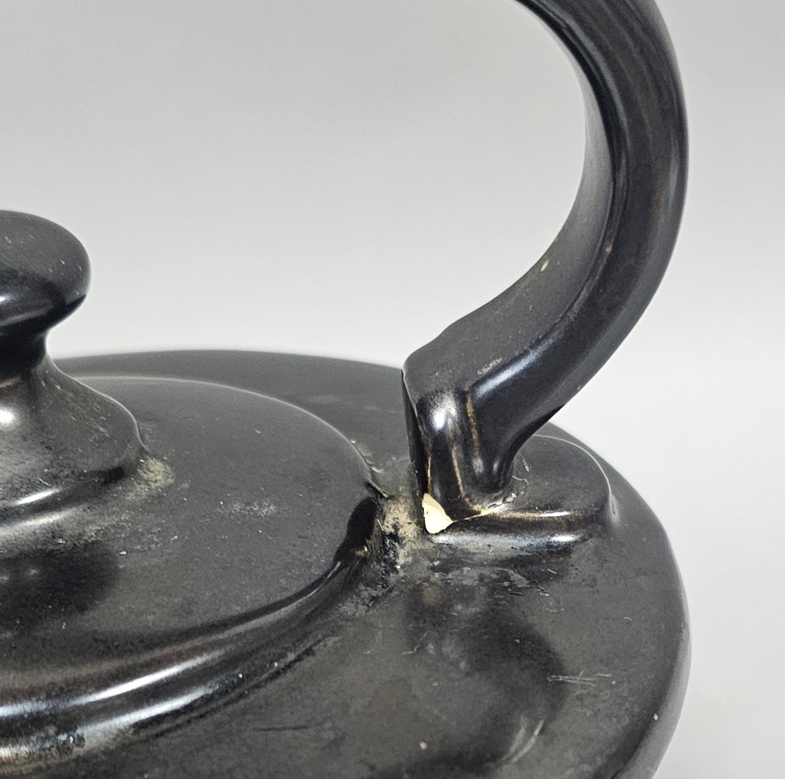 McCoy Hammered Ceramic Cookie Kettle - 3