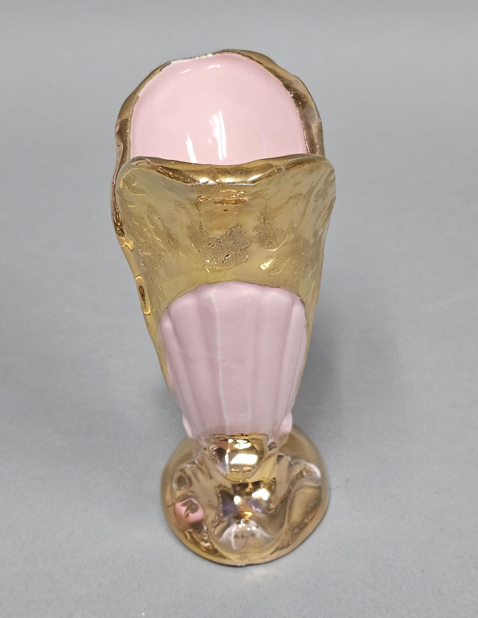 Ceramic Weeping Gold Cornucopia Vase - 6