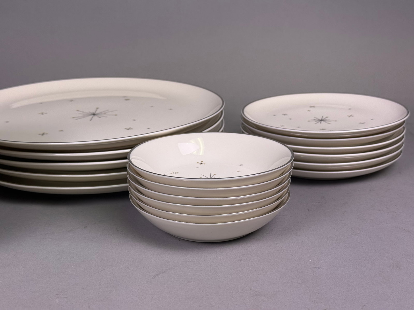 32pc Syracuse Evening Star China Dinnerware Set - 9