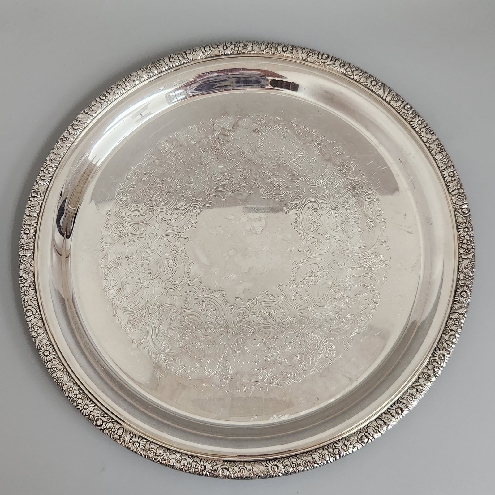 Three American Silver-Plated Serving Trays - 2