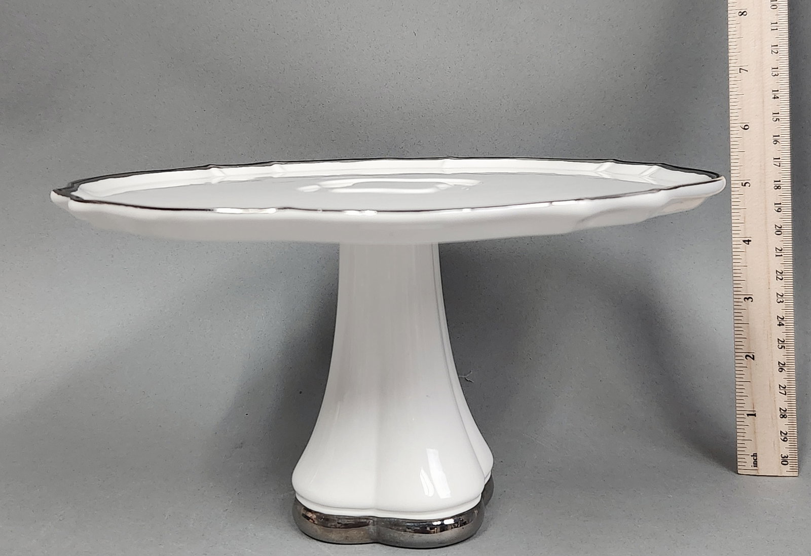 Ceramic Servers Including Spode - 6