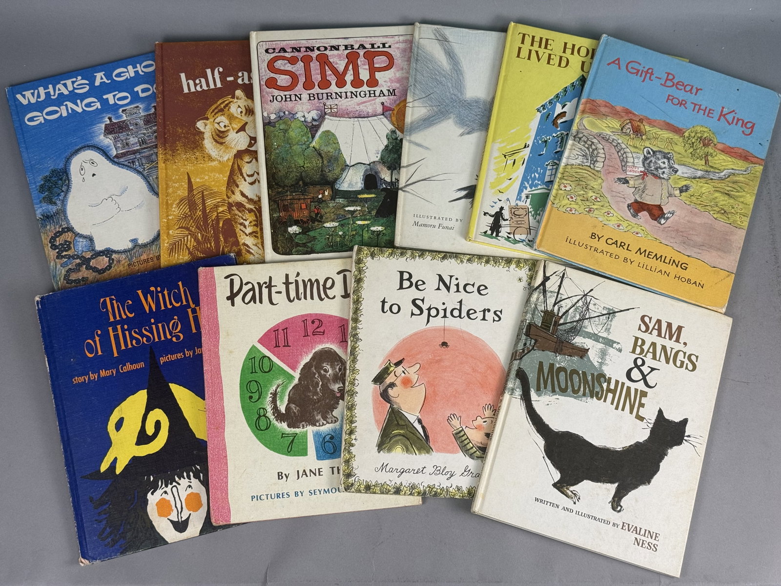 10 Weekly Reader Children's Book Club Vintage Books: An assortment of 10 vintage picture books issued as part of the Weekly Reader Children's Book Club mail-order program. This collection, primarily dating from the mid-1960s, includes several notable