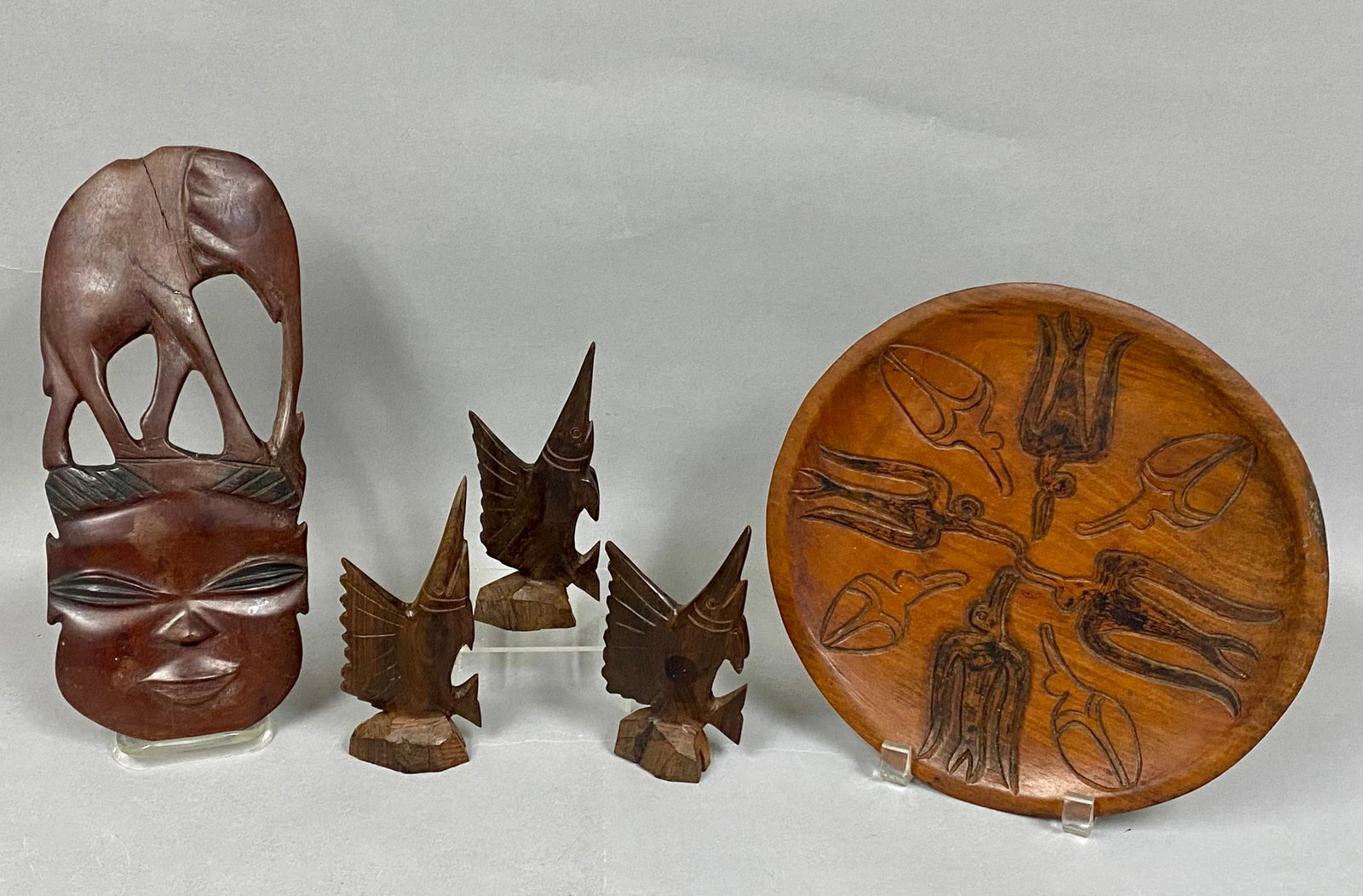 Assorted Carved Wooden Decorative Objects (1 of 11)