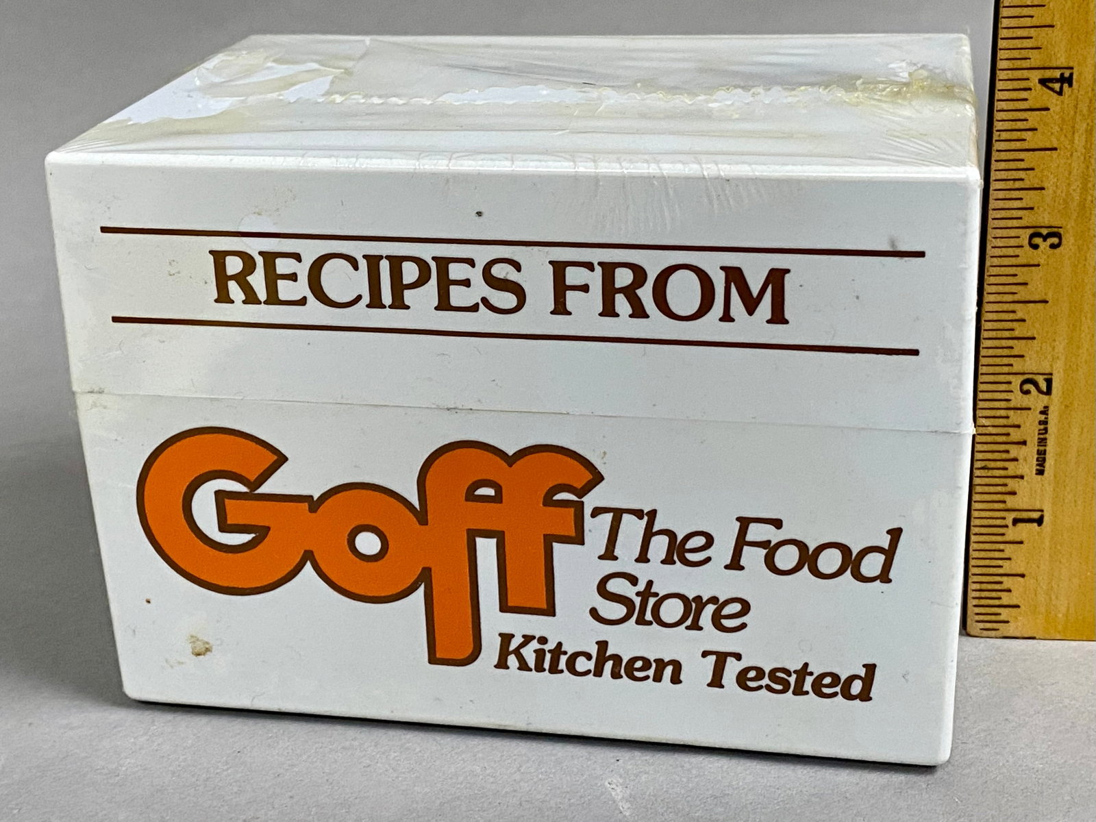 Goff Recipe Box and Kitchenware Assortment - 3