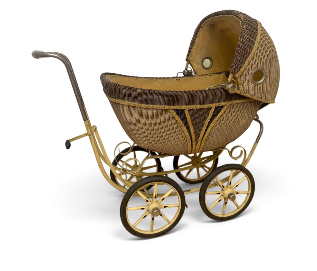 Vintage Wicker Porthole Doll Carriage (1 of 9)