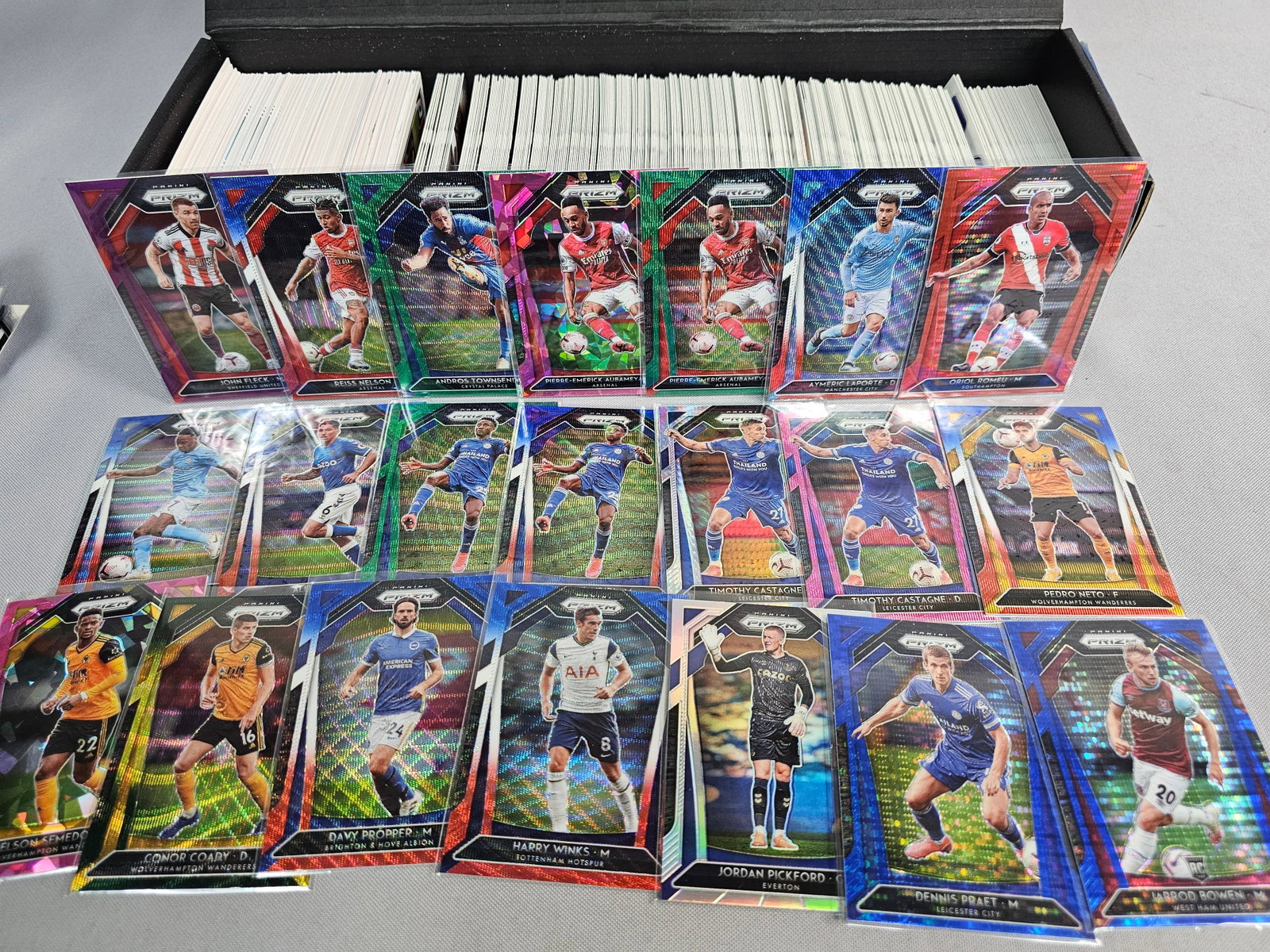 Assorted Soccer Trading Card Collection - 5