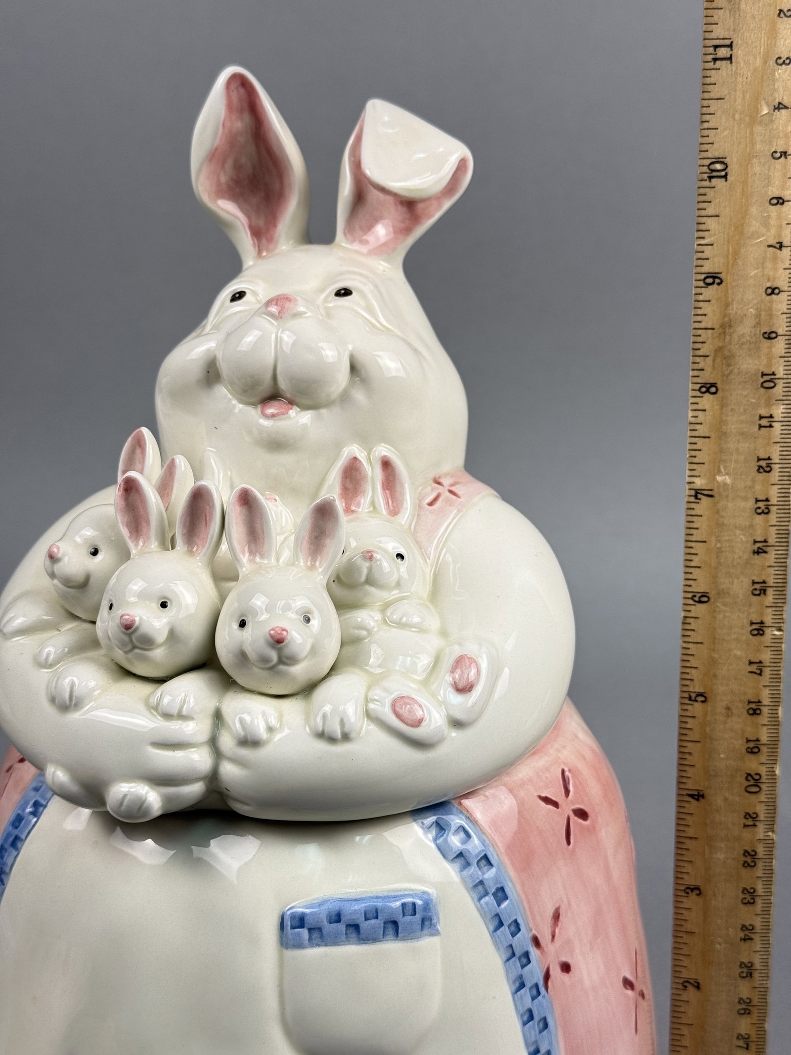 Fitz and Floyd Earthenware Rabbit Cookie Jar - 9