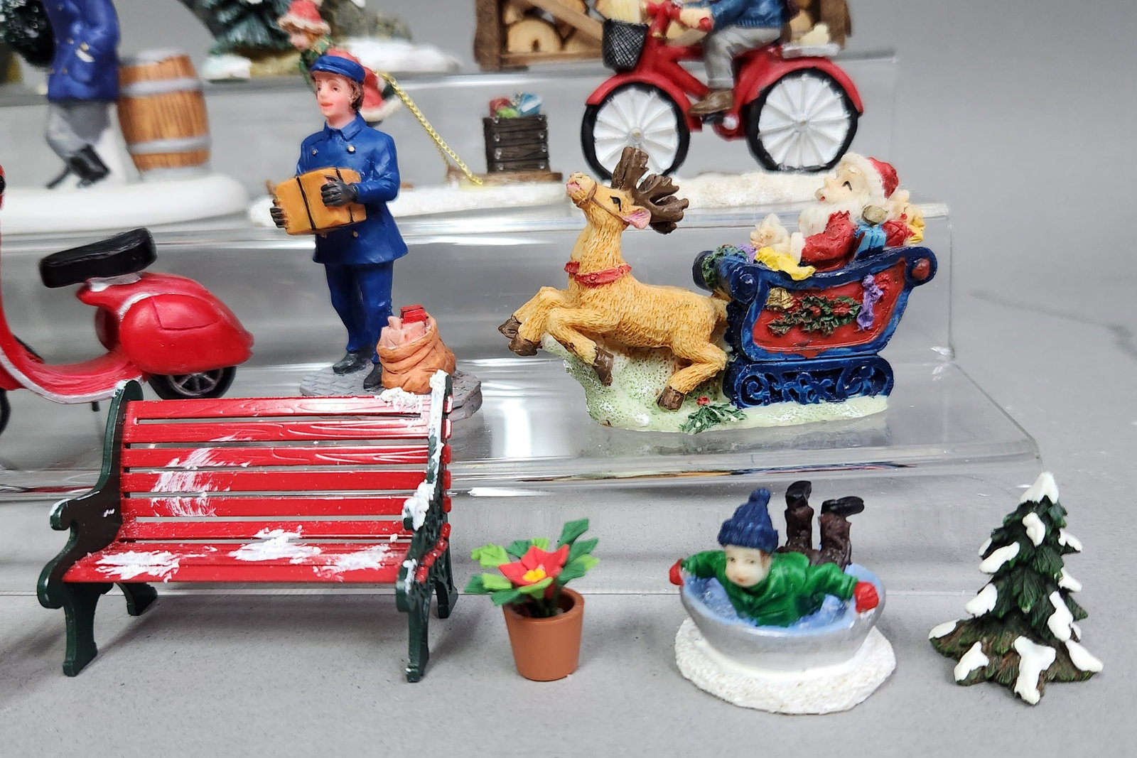 Winter Village Figures - 5