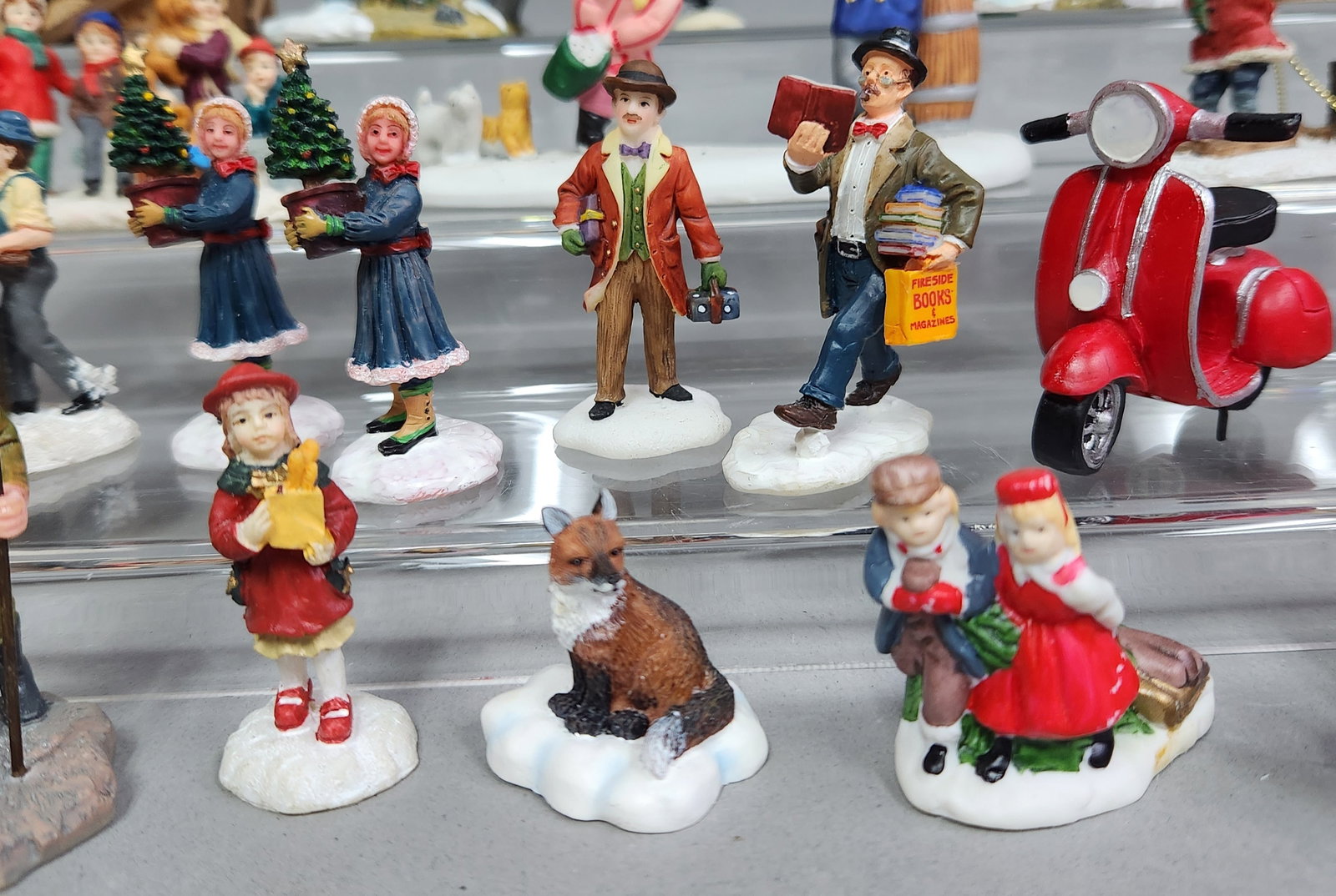 Winter Village Figures - 6