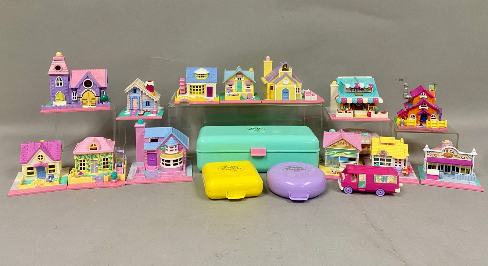 Bluebird Polly Pocket & Fairy Winkles Playsets (1 of 17)
