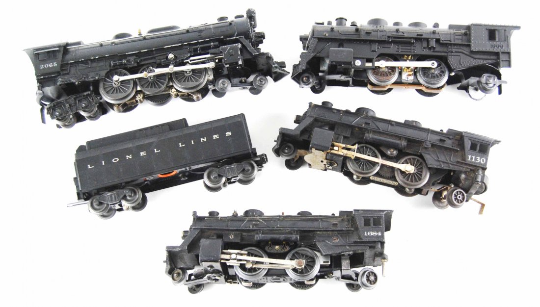 Lionel & Marx Collection of 4 Model Train Engines & Car: This is a Vintage Lionel and Marx Collection of Train Engines and a Coal Car. These 5 pieces are vintage and used. Conditions vary and should be previewed in person or via photos. Included is a Marx 1