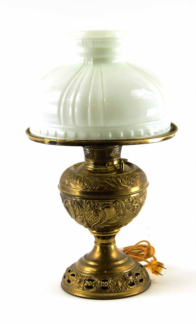 Antique Bradley & Hubbard Brass Victorian Lamp (1 of 6)