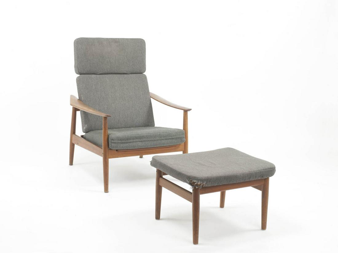 Arne Vodder: Armchair with footrest, 1960s Structure in teak wood, 67.5 x 54.5 x 62 cm, "France & Son" production, manufacturer's label, Padding with signs of aging