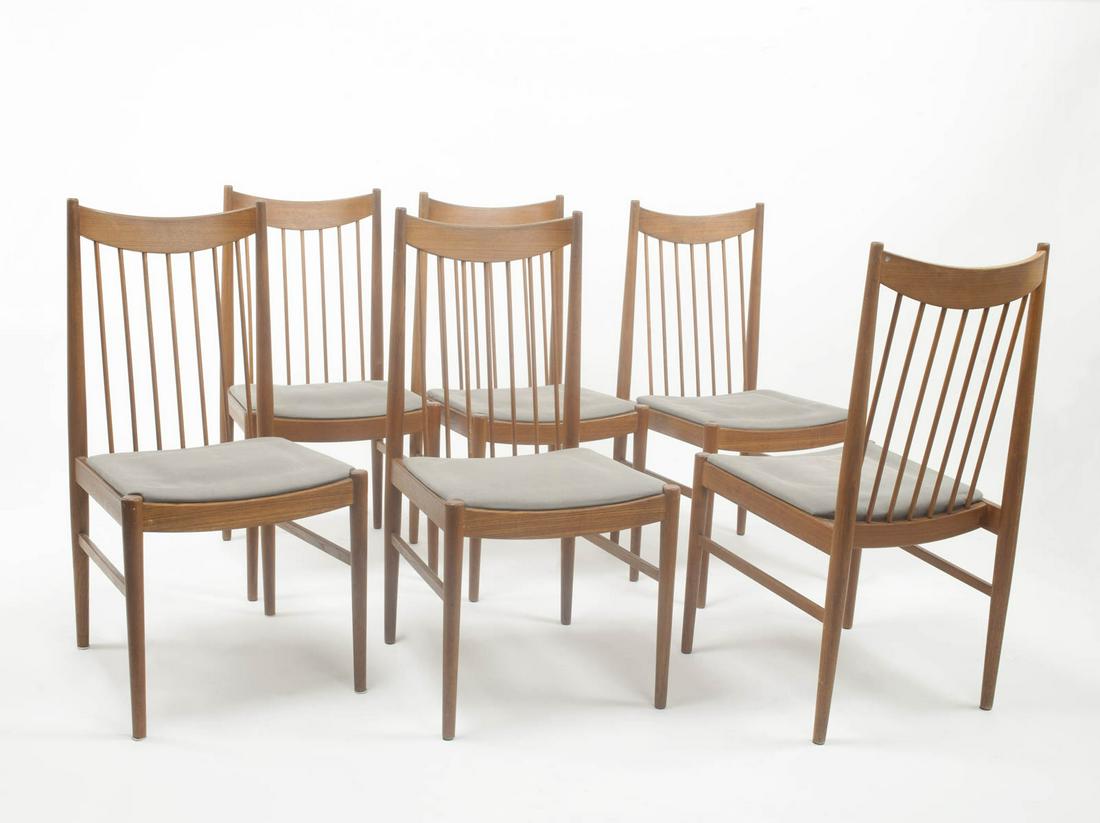 Arne Vodder: 6 chairs, 1960sStructure in teak wood, 97 x 47.5 x 47 cm, Production "Sibast Mobler", manufacturer's label, Padding with signs of aging
