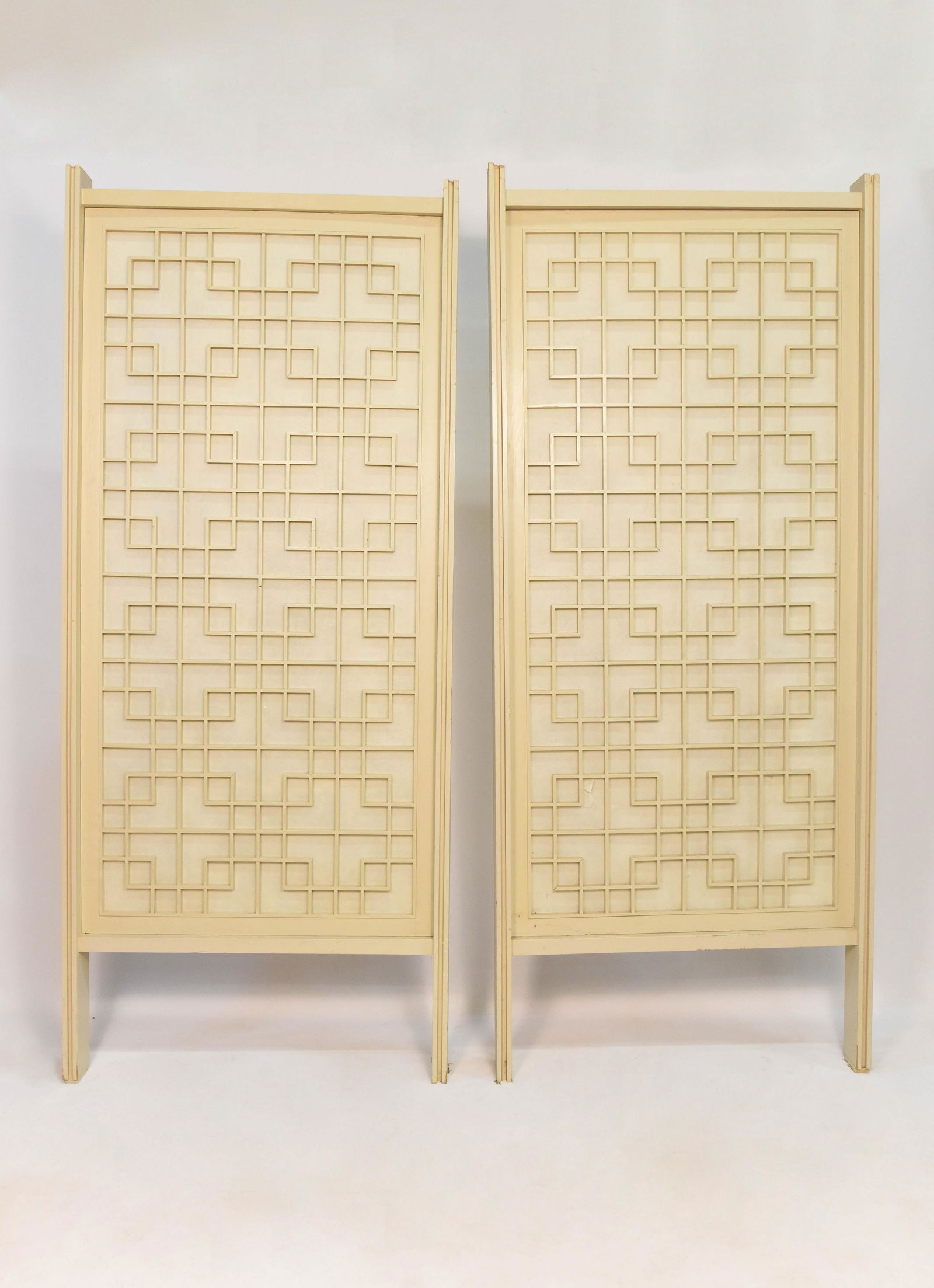 Asian Chinese Chippendale Decorative Wood Screen Wall (1 of 2)