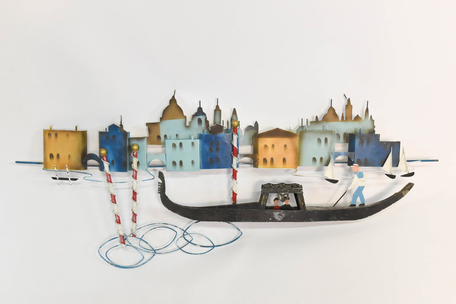 Venetian Metal Canal Wall Sculpture: Very good condition
