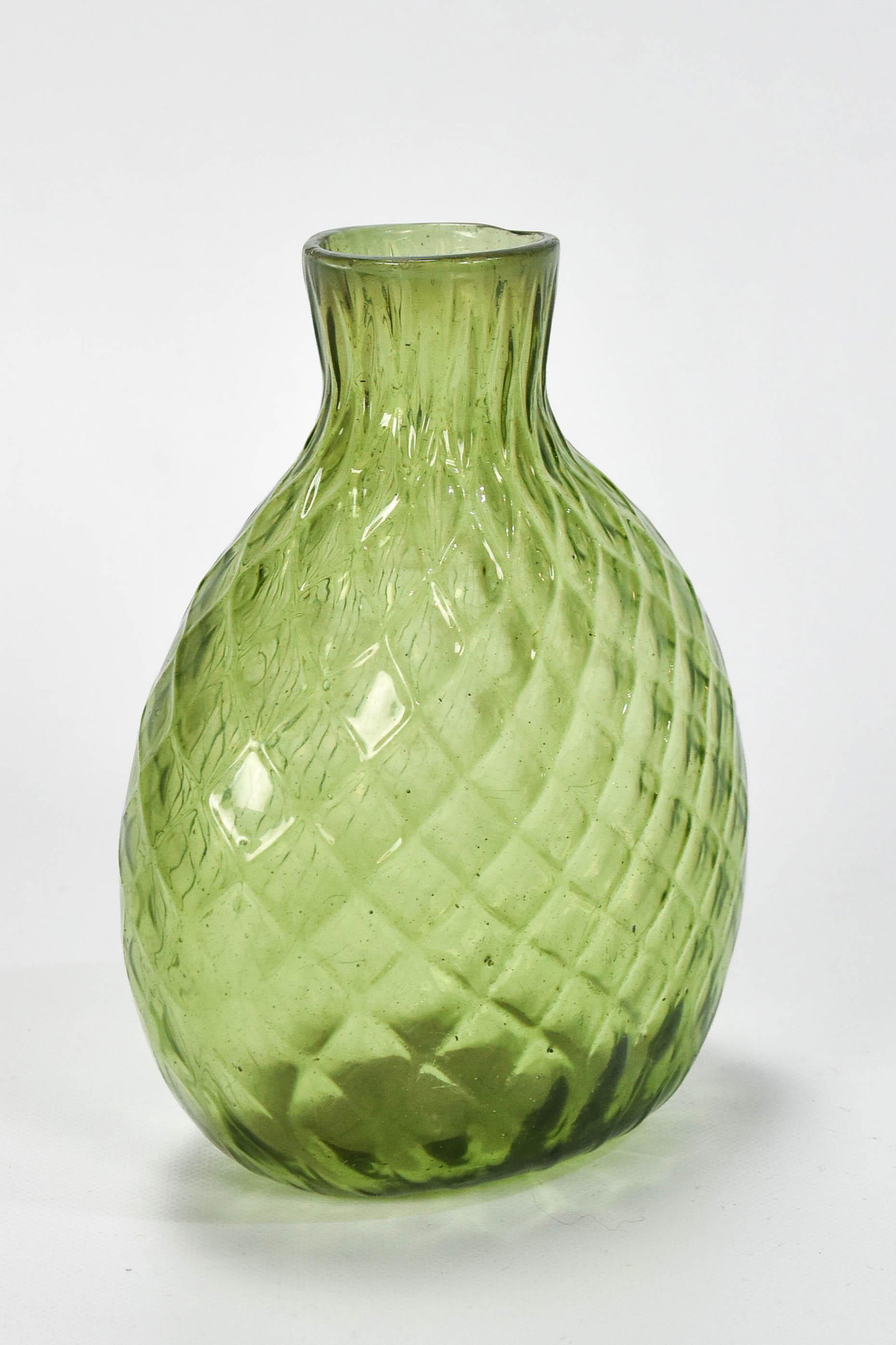 Yellow Green Quilted New Hampshire Flask Ex-McKearin (1 of 8)