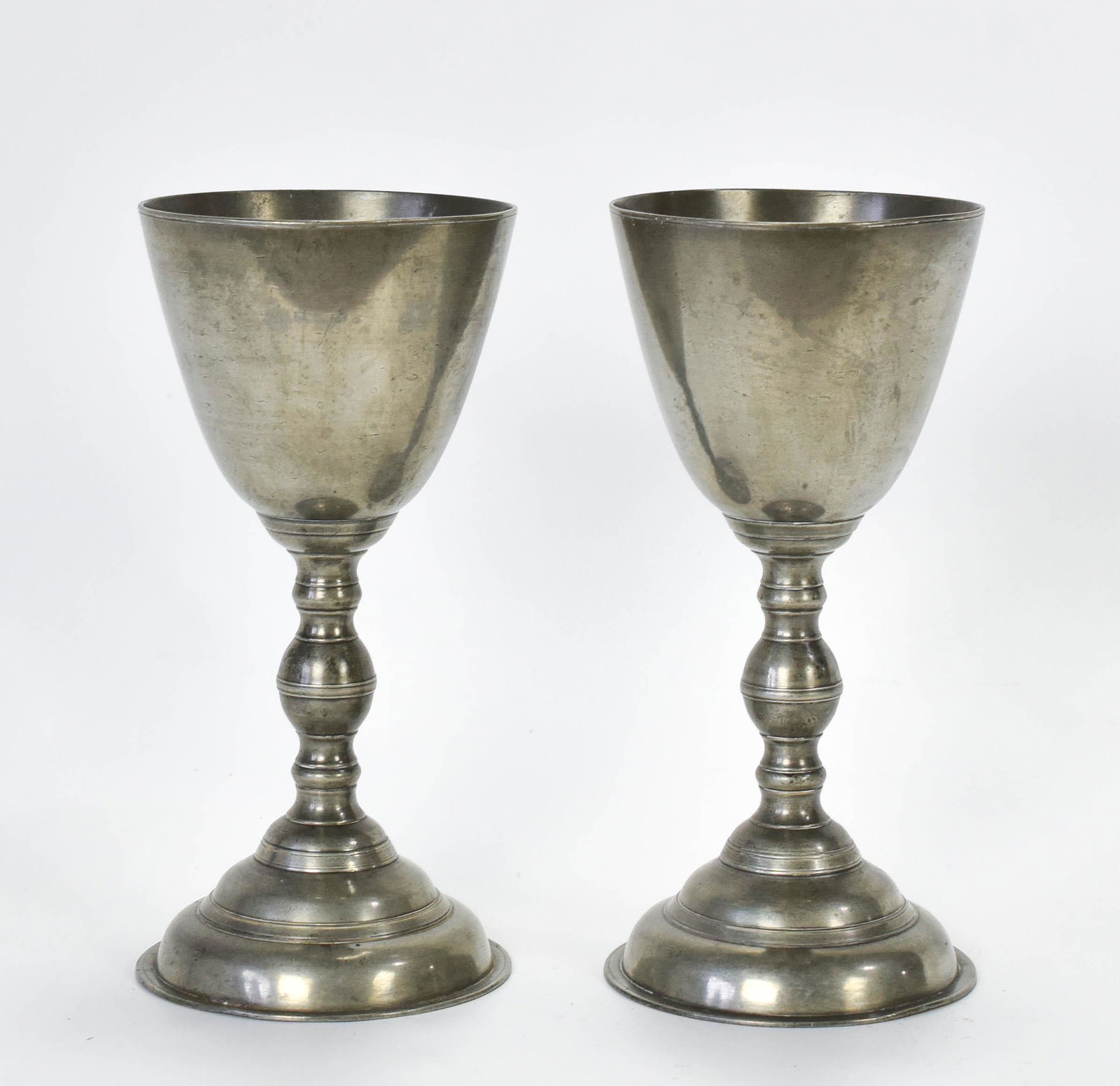 18thC Peter Young NY Pewter Chalice Church Cup Pair (1 of 13)