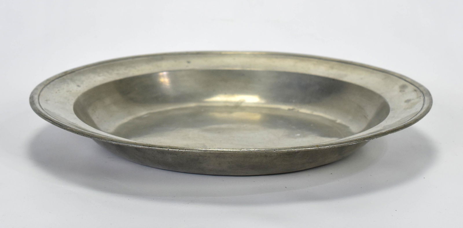 Antique Hiram Yale Pewter Deep Dish (1 of 8)