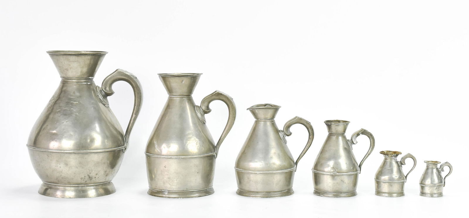 Six Antique 19thc Irish Pewter Haystack Measures (1 of 20)