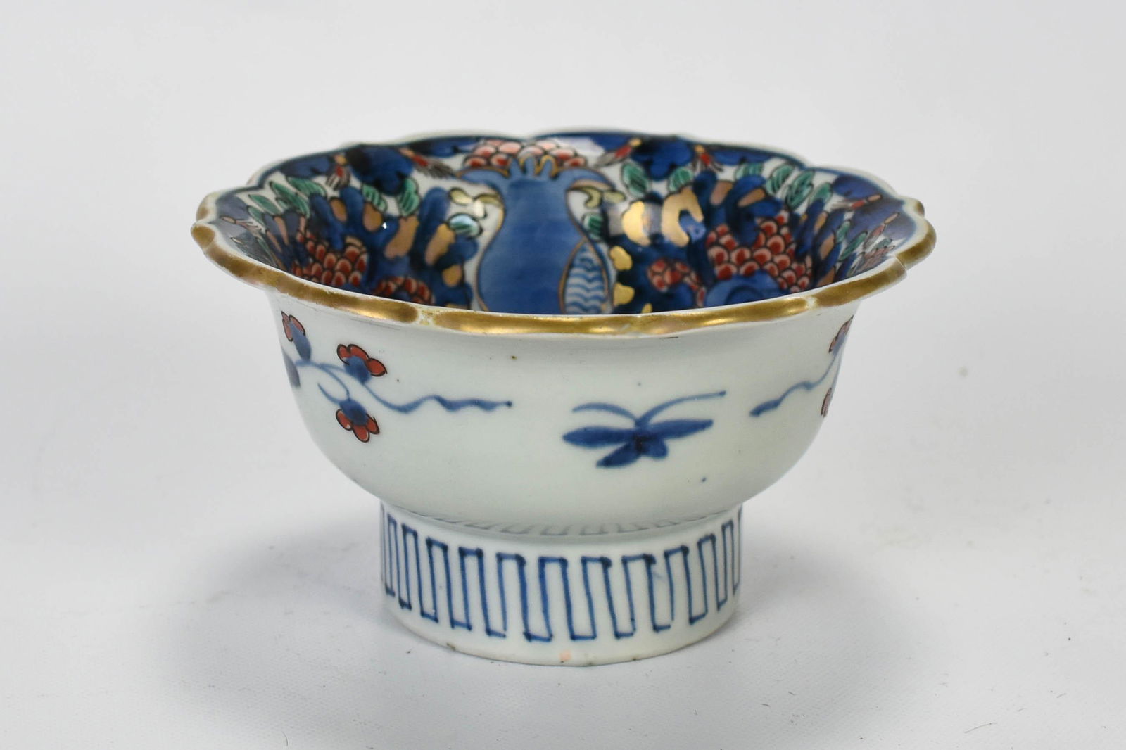 Antique 19thC Japanese Imari Porcelain Footed Bowl (1 of 8)