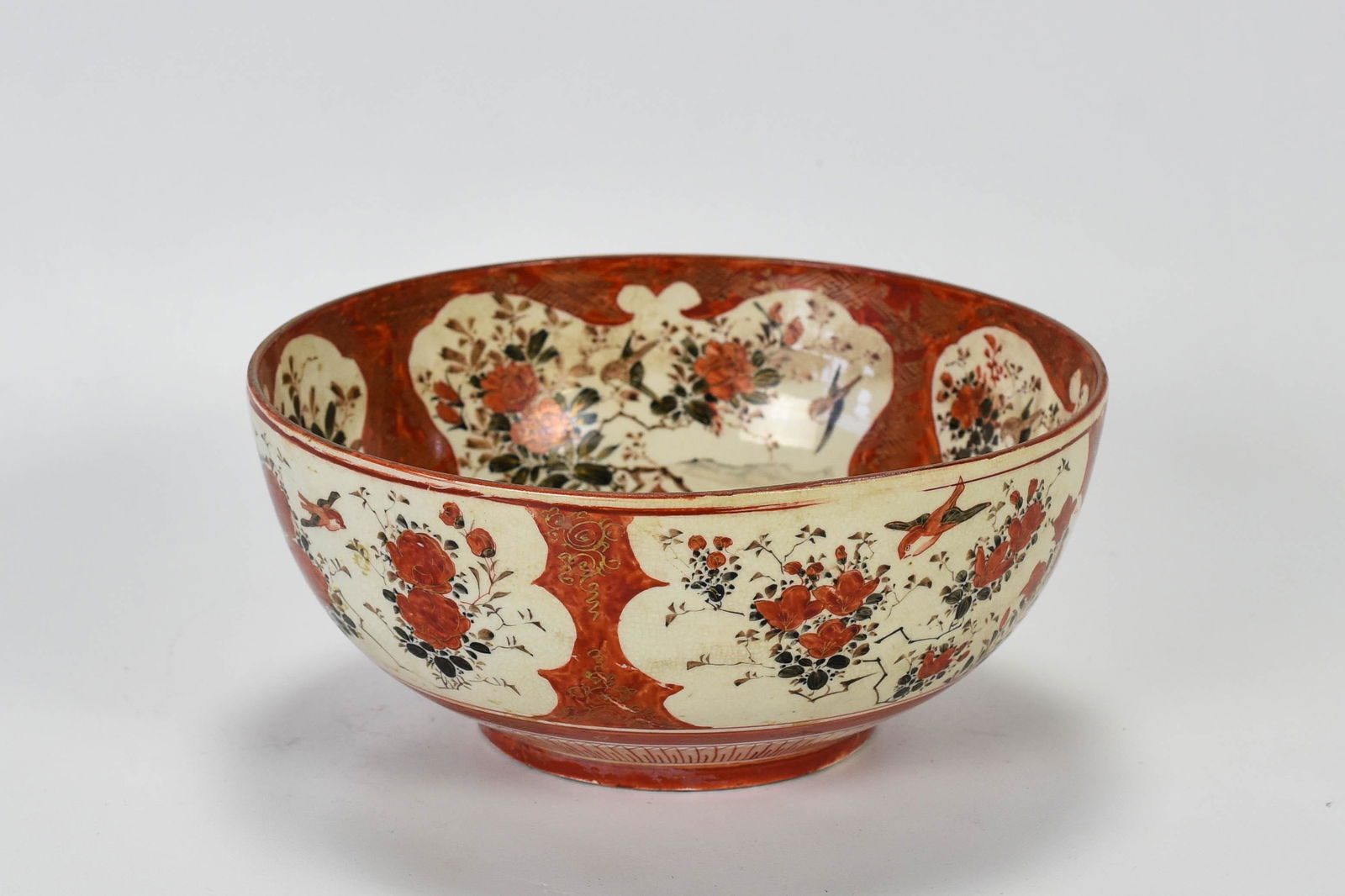 Antique 19thC Japanese Kutani Large 9.5" Bowl (1 of 10)