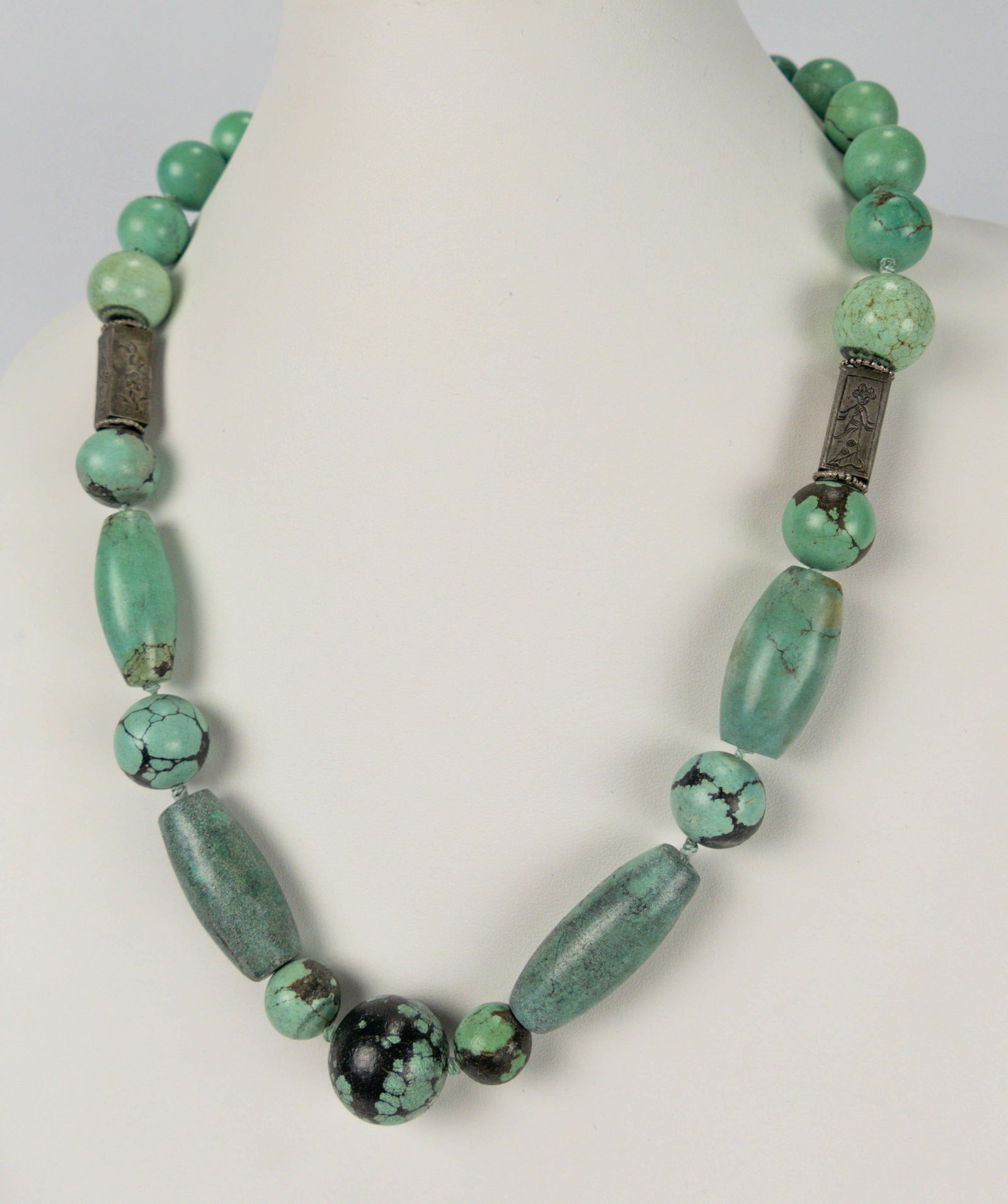Fine Chinese Carved Large Turquoise Bead Necklace (1 of 8)