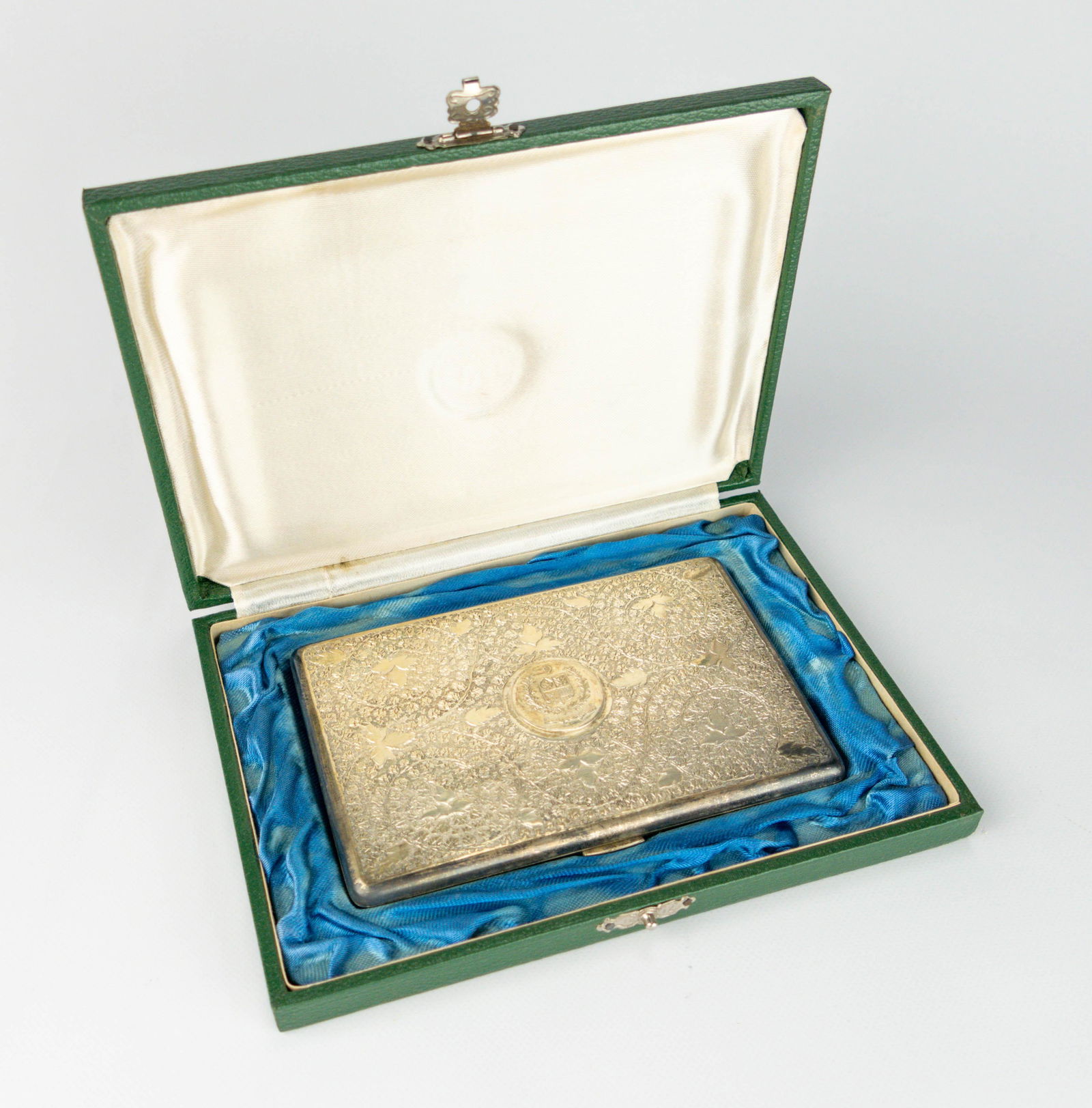 .800 Silver Turkish Chased Cigarette Case w/Box (1 of 8)