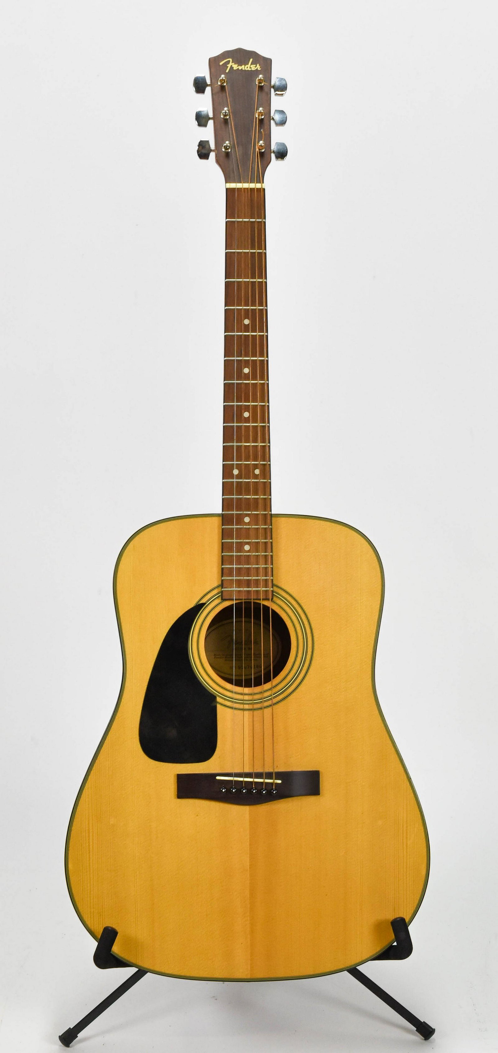 Fender DG10LH NS Lefty Acoustic Guitar: Serial #: 95070186. Fine cosmetic condition as shown. No case