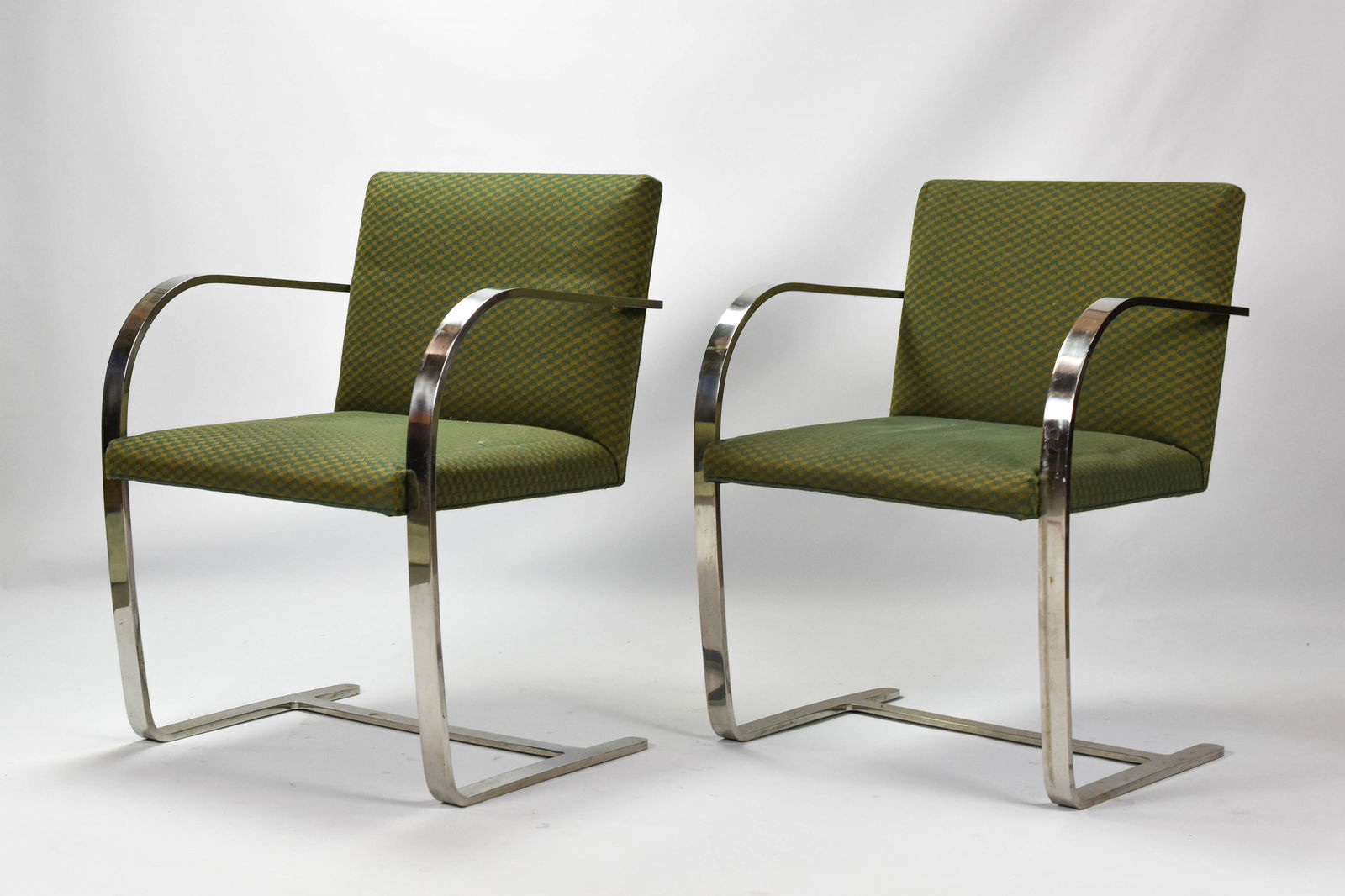 Pair Knoll Mies van der Rohe BRNO Flat Bar Chairs (1 of 7)