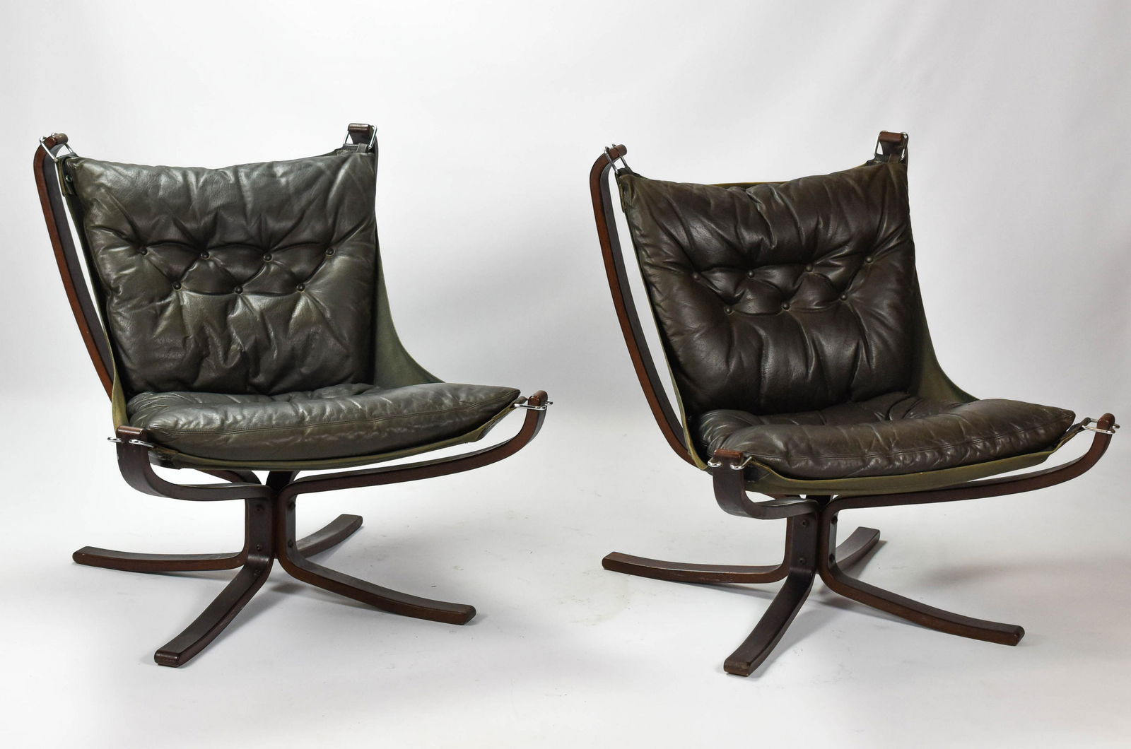 2 Sigurd Ressel Falcon Highback Lounge Chairs Vatne (1 of 9)