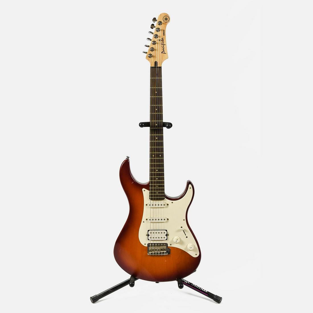 Yamaha Pacifica Electric Guitar Tobacco Sunburst (1 of 8)