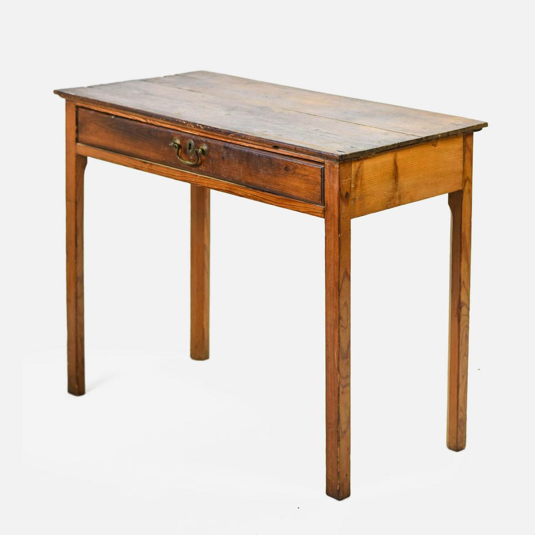 Early 19thC American Pine Single Drawer Tavern Table (1 of 7)