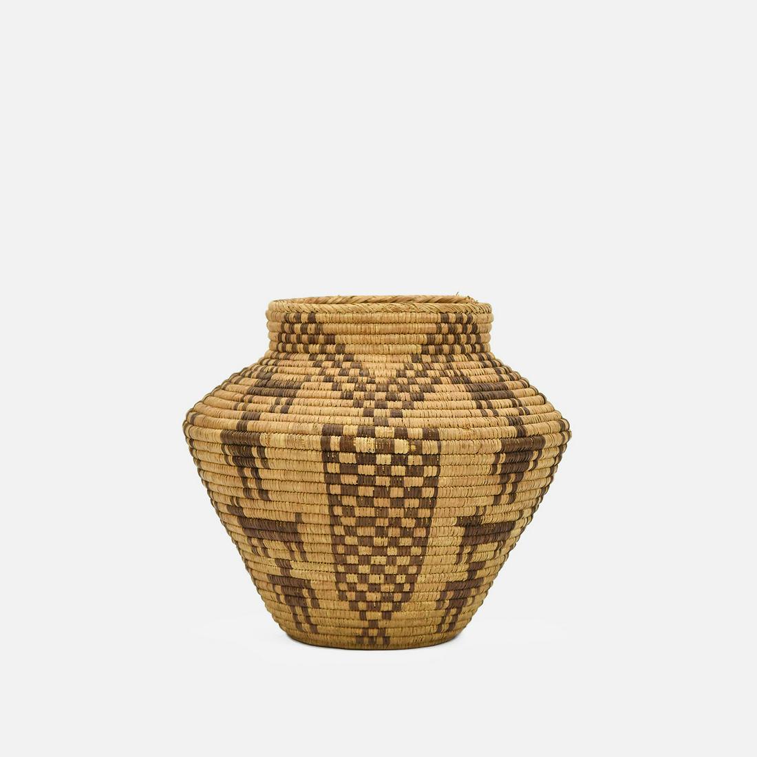 Huge Pima Papago Indian Pictoral Olla Basket #2 (1 of 10)