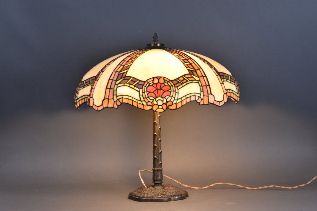 Fine Vintage Leaded Glass Bronze Table Lamp Large Shade (1 of 14)