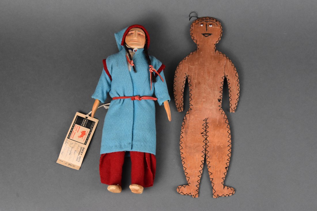 Two Native American Indian Doll Figurines Bark and Cloth (1 of 7)