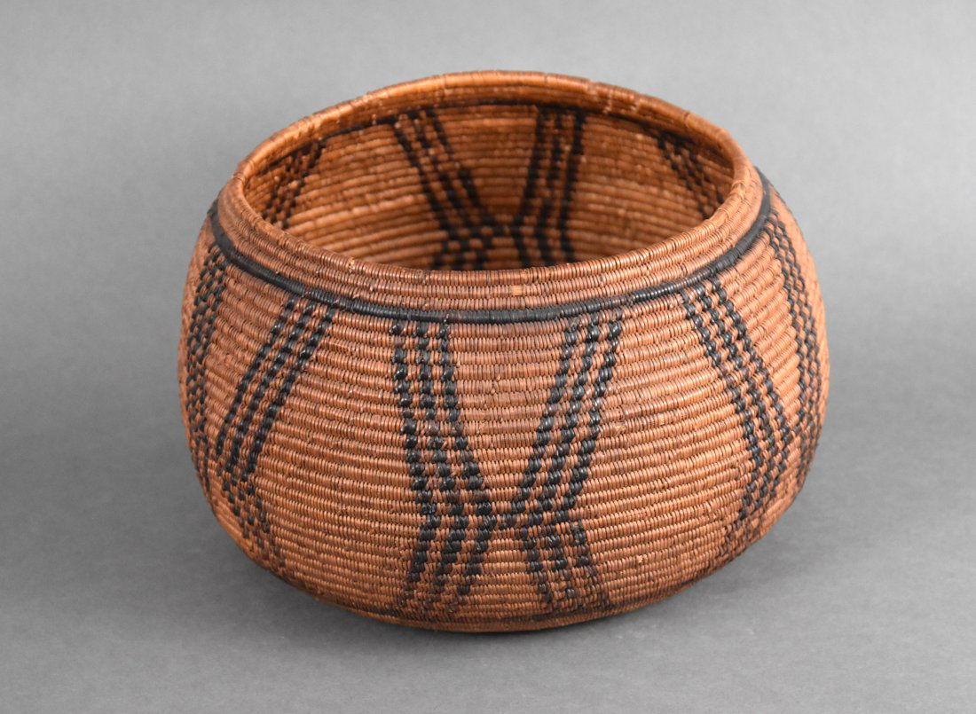 California Mission Native American Indian Basket (1 of 10)