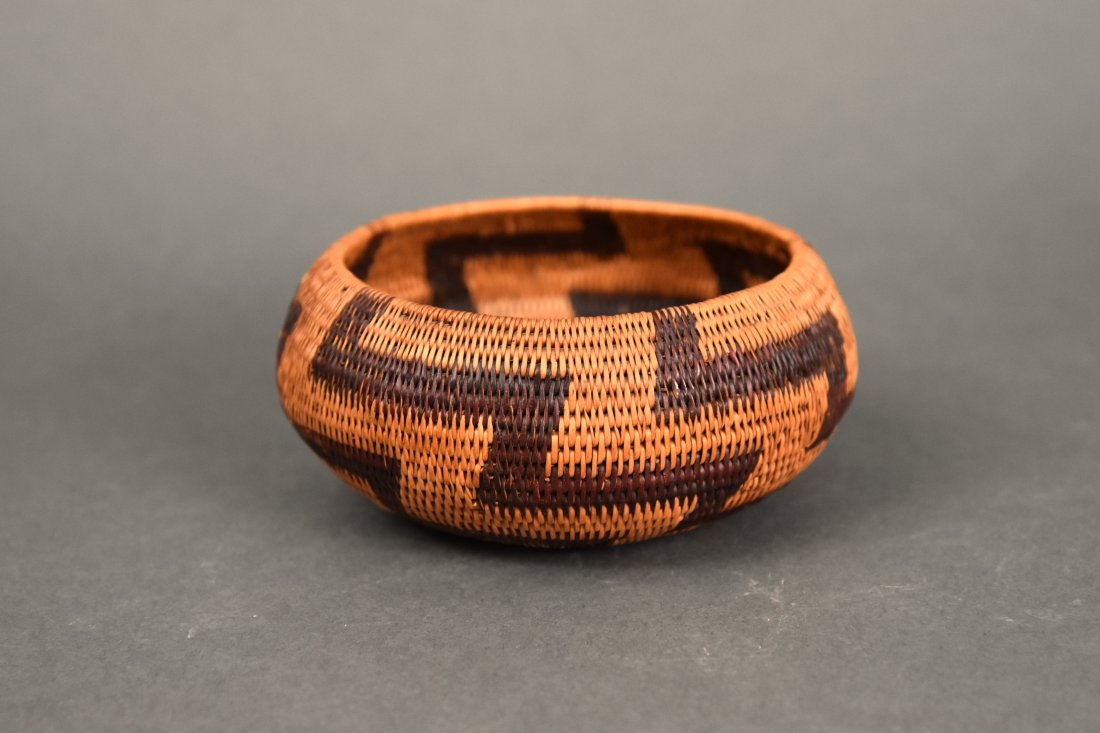 Small Pima Native American Indian Basket Bowl (1 of 7)