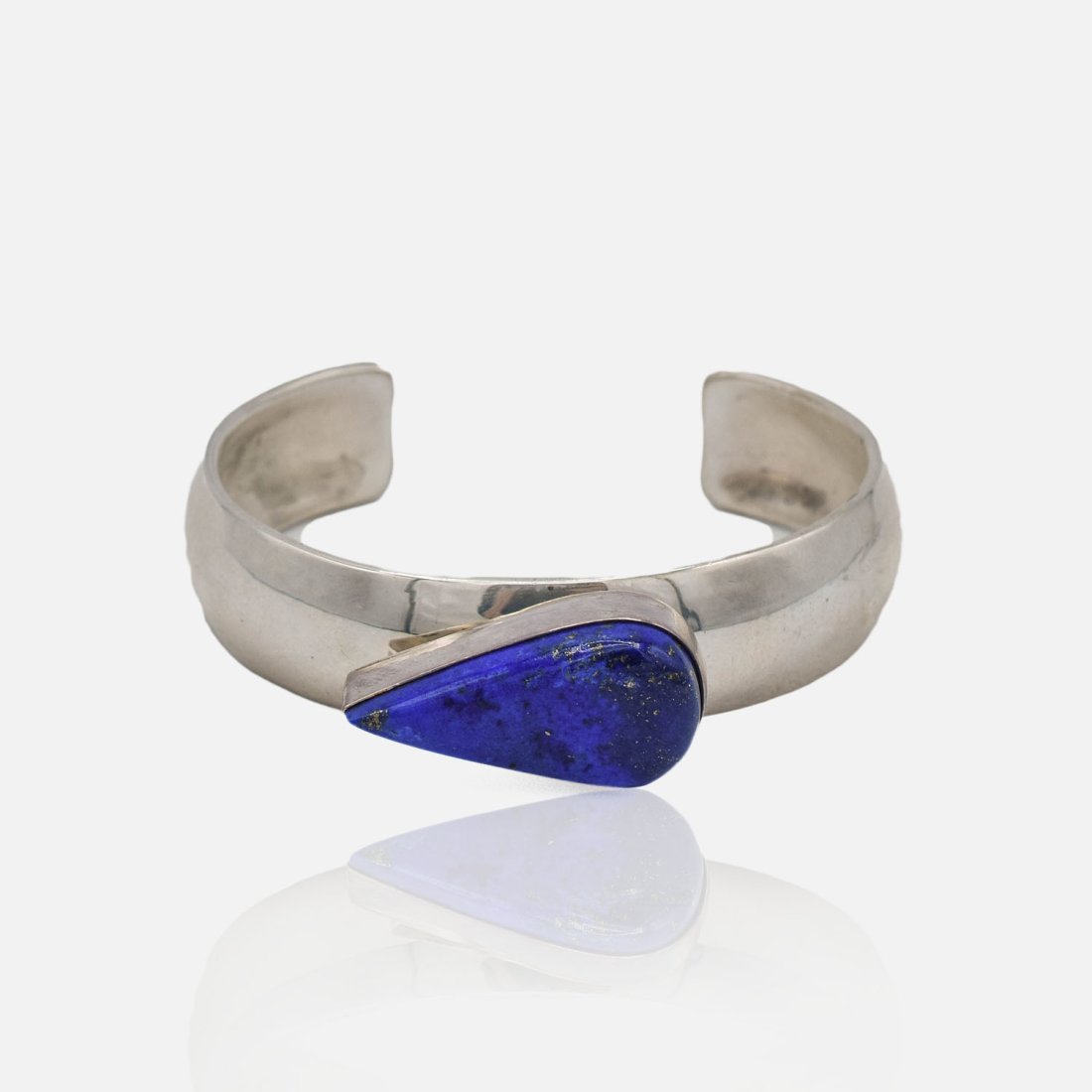 Paul Stuingsons Navajo Sterling Silver Lapis Lazuli Teardrop Bangle Bangle (1 of 10)